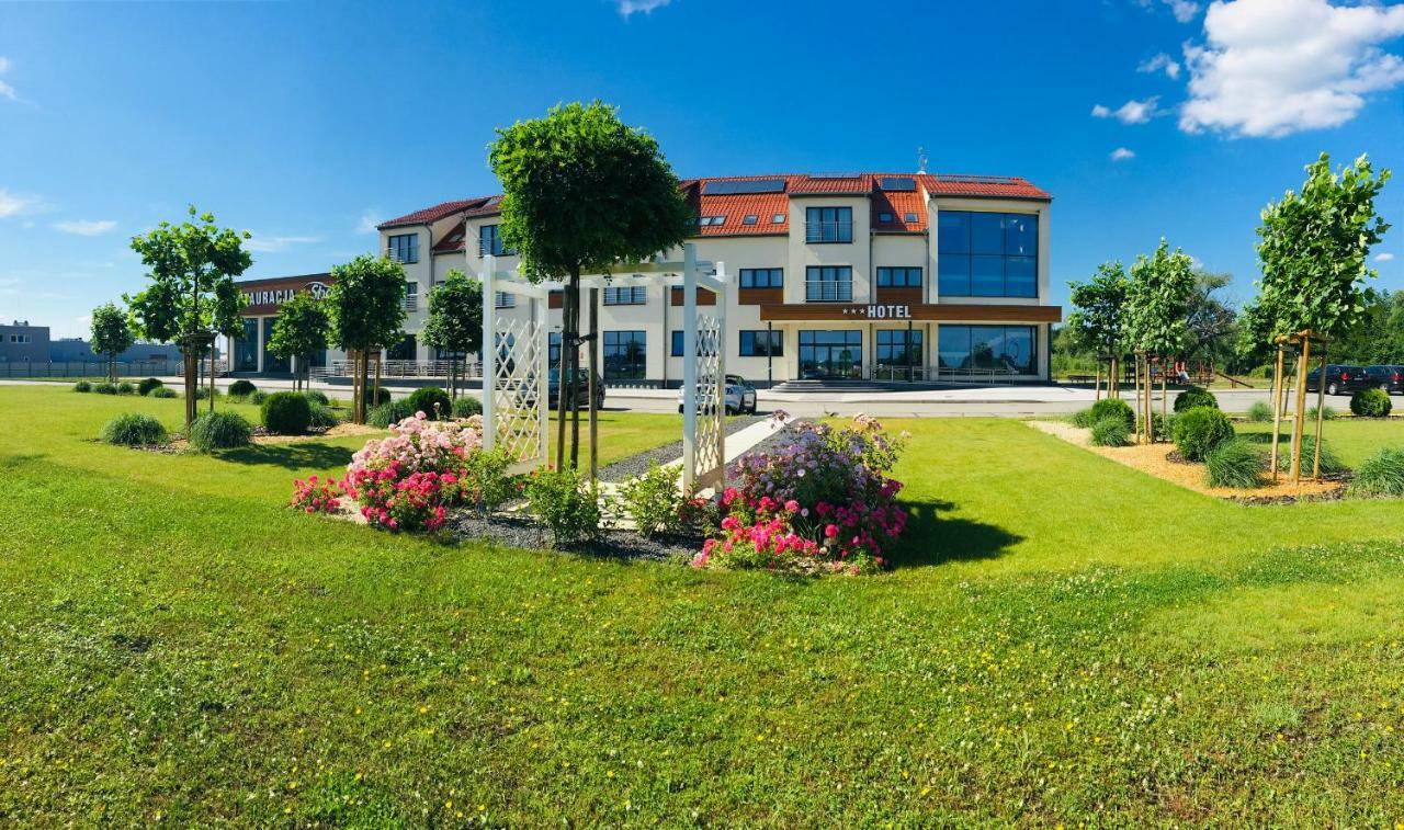 Hotel & Browar Slociak Opole Exterior photo